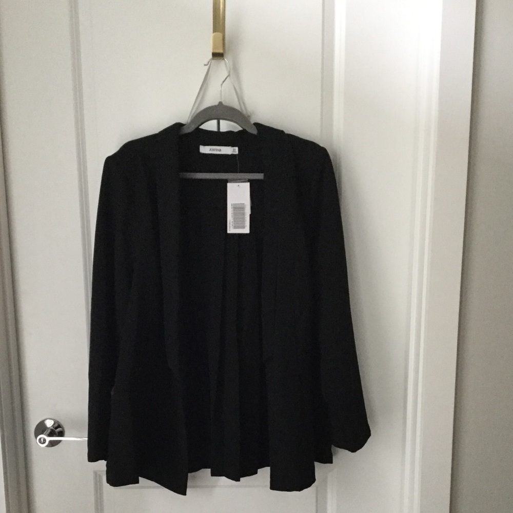 JustFab Plus Size Pleated Back Blazer